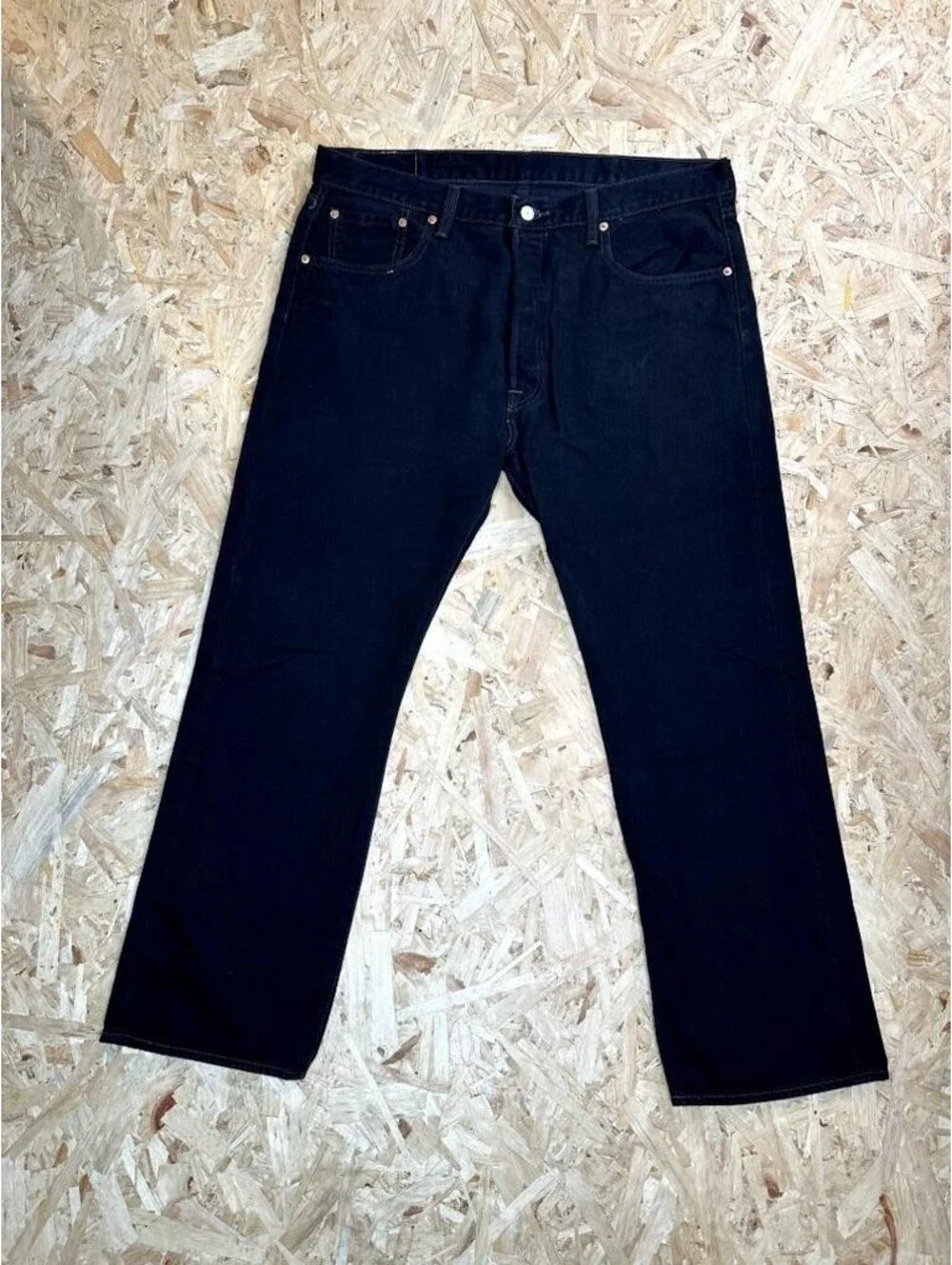Levis 501 Original Fit Jeans Mens 38x29 Dark Wash Indigo Blue Denim Button Fly
